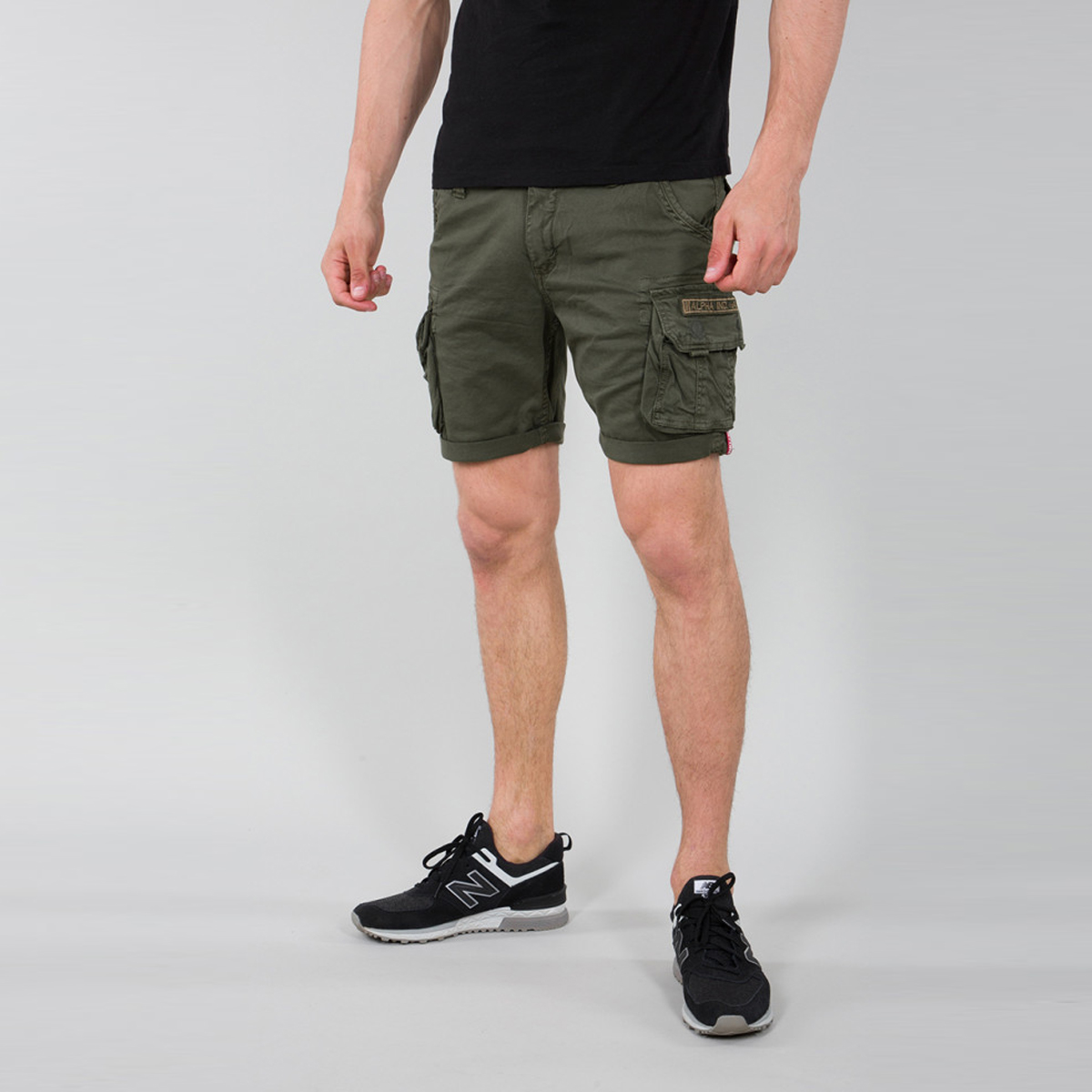 Alpha Industries Pantaloncini Crew Short Dark Olive - 2