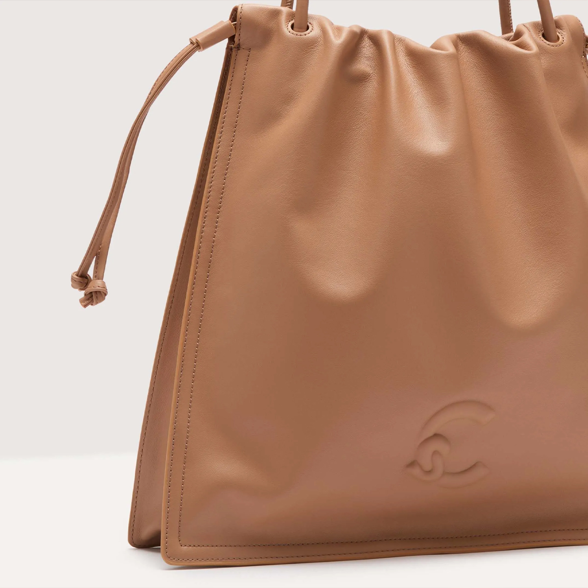 Coccinelle Dulse Large Skin Shoulder Bag - 4 Coccinelle Dulse Large Skin Shoulder Bag - 4