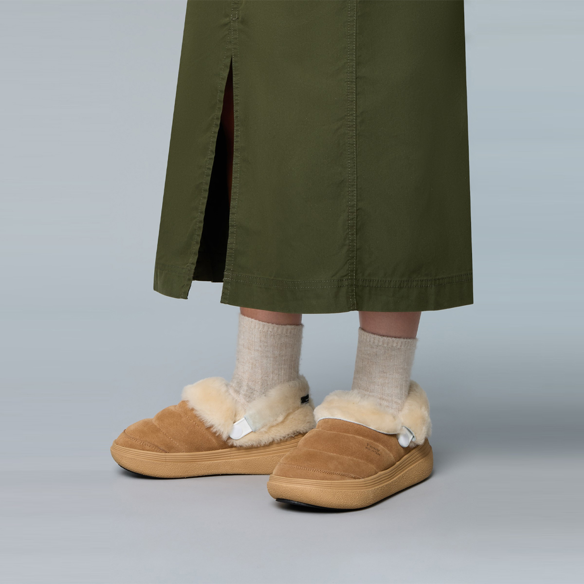 Flower Mountain Sneakers Fami Slipper Suede Shearling Brown - 2