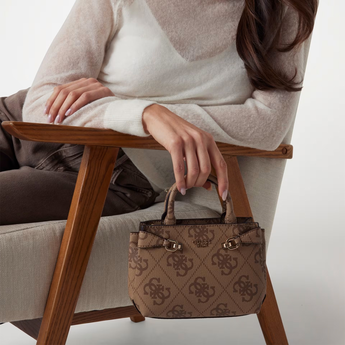 Guess Borsa a mano Mini Lorelei Latte Logo - 2 Guess Borsa a mano Mini Lorelei Latte Logo - 2
