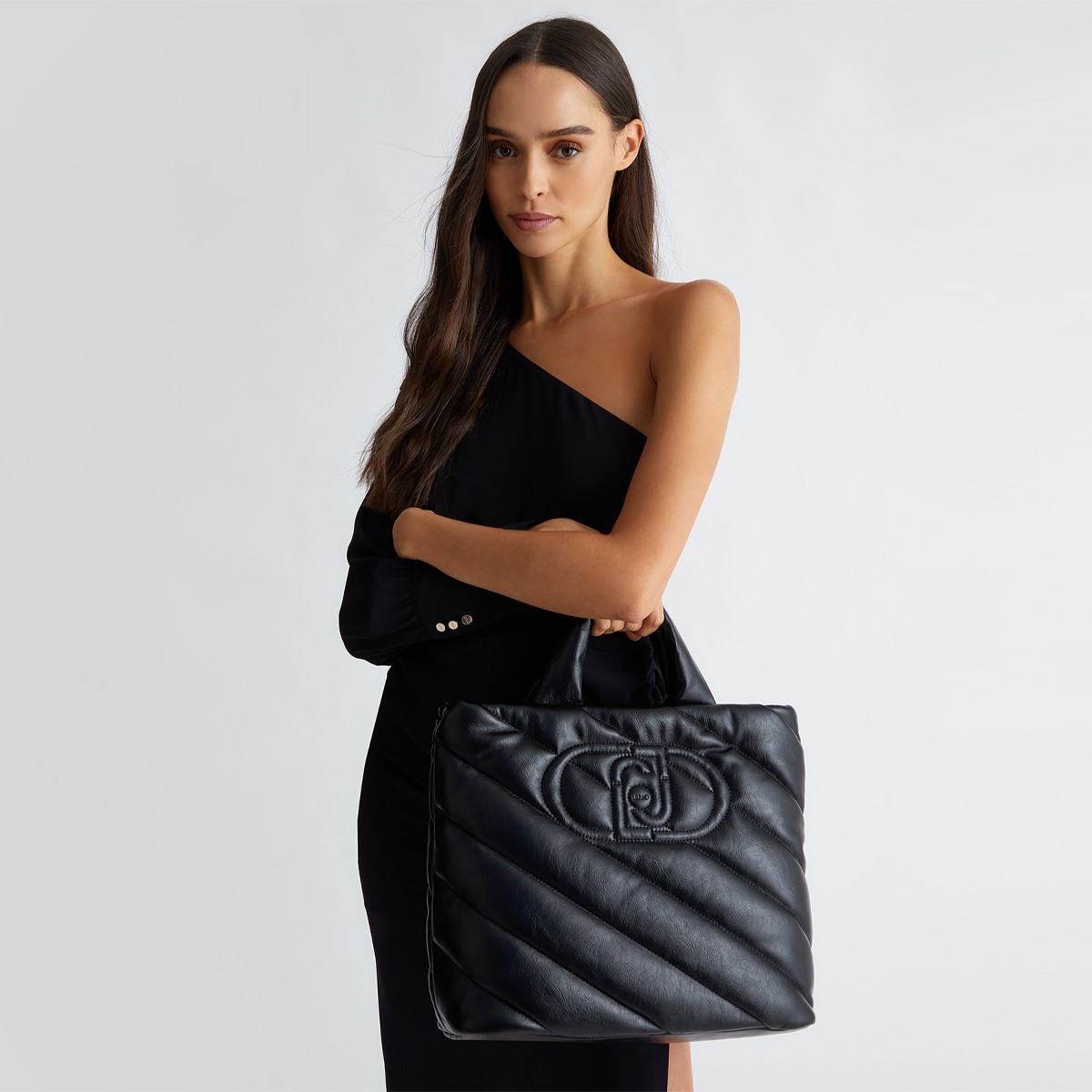 Liu Jo Shopping Bag Glossy Matelassé Black - 2 Liu Jo Shopping Bag Glossy Matelassé Black - 2