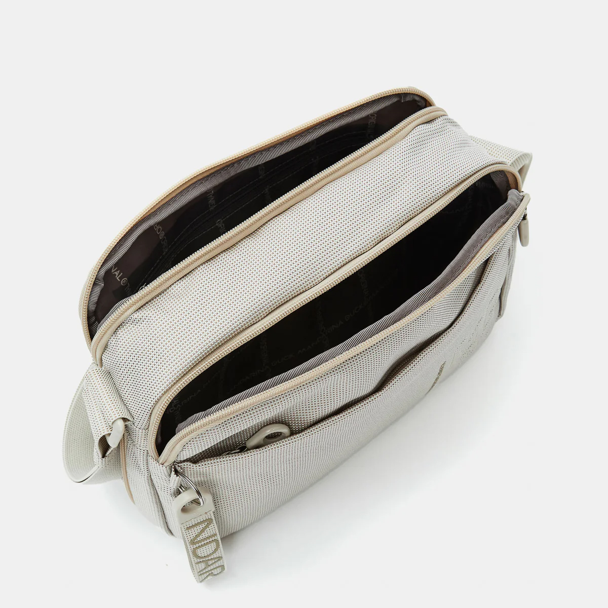 Mandarina Duck Tracolla camera bag MD20 Whitecap Gray - 4 Mandarina Duck Tracolla camera bag MD20 Whitecap Gray - 4