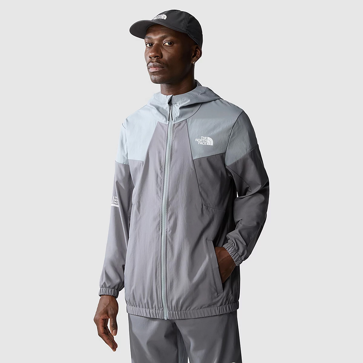 The North Face Giacca Wind Track Smoked Pearl Monument Grey - 3 The North Face Giacca Wind Track Smoked Pearl Monument Grey - 3