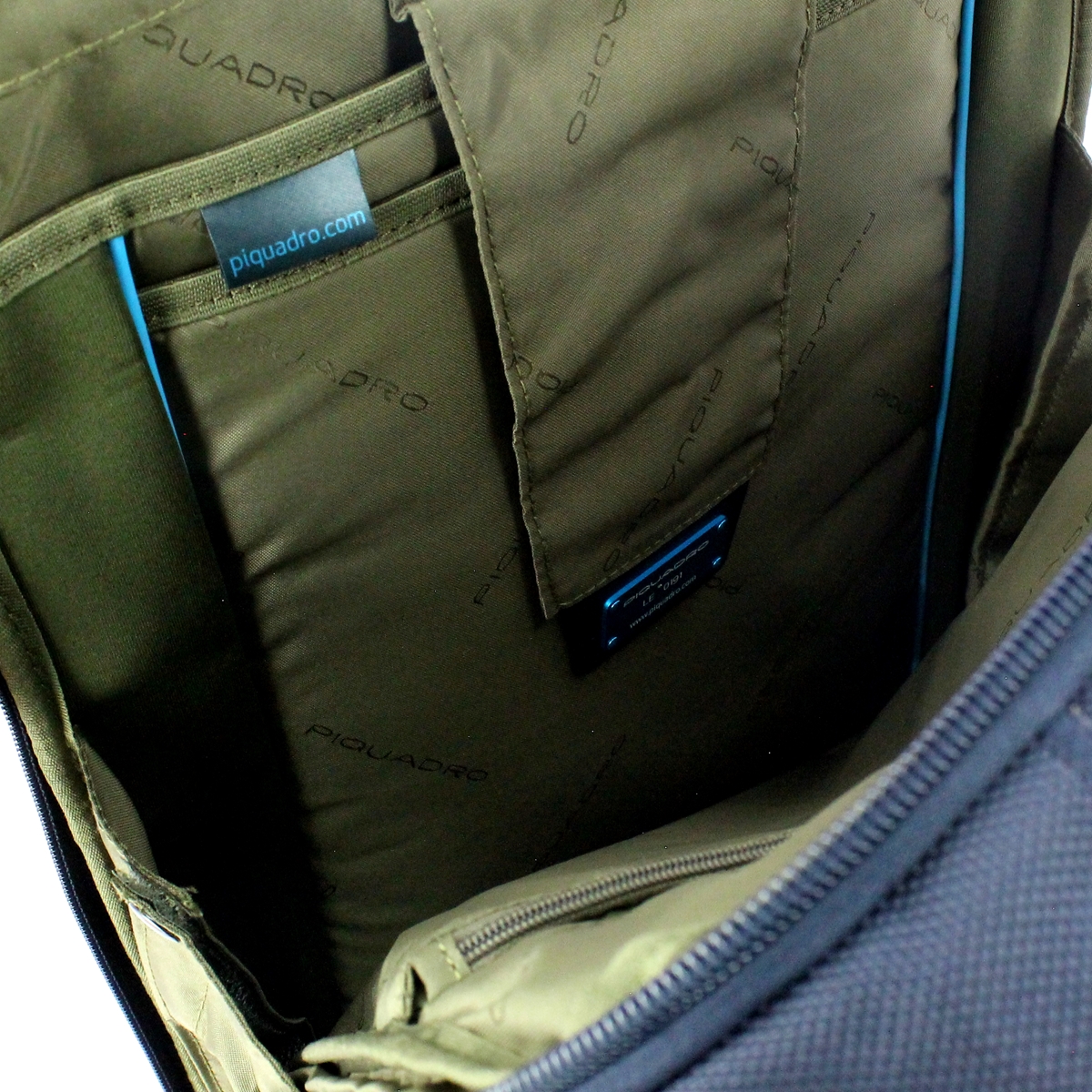 Piquadro Zaino Fast-Check Porta PC con RFID Brief 17.3 - 4 Piquadro Zaino Fast-Check Porta PC con RFID Brief 17.3 - 4