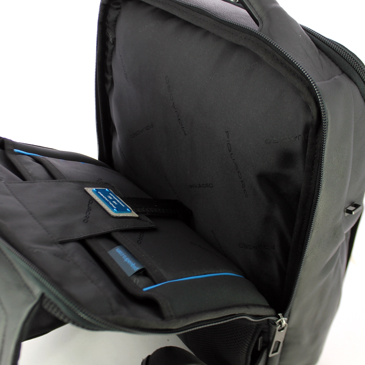 Piquadro Zaino Porta PC Akron 15.6 con lucchetto - 4 Piquadro Zaino Porta PC Akron 15.6 con lucchetto - 4