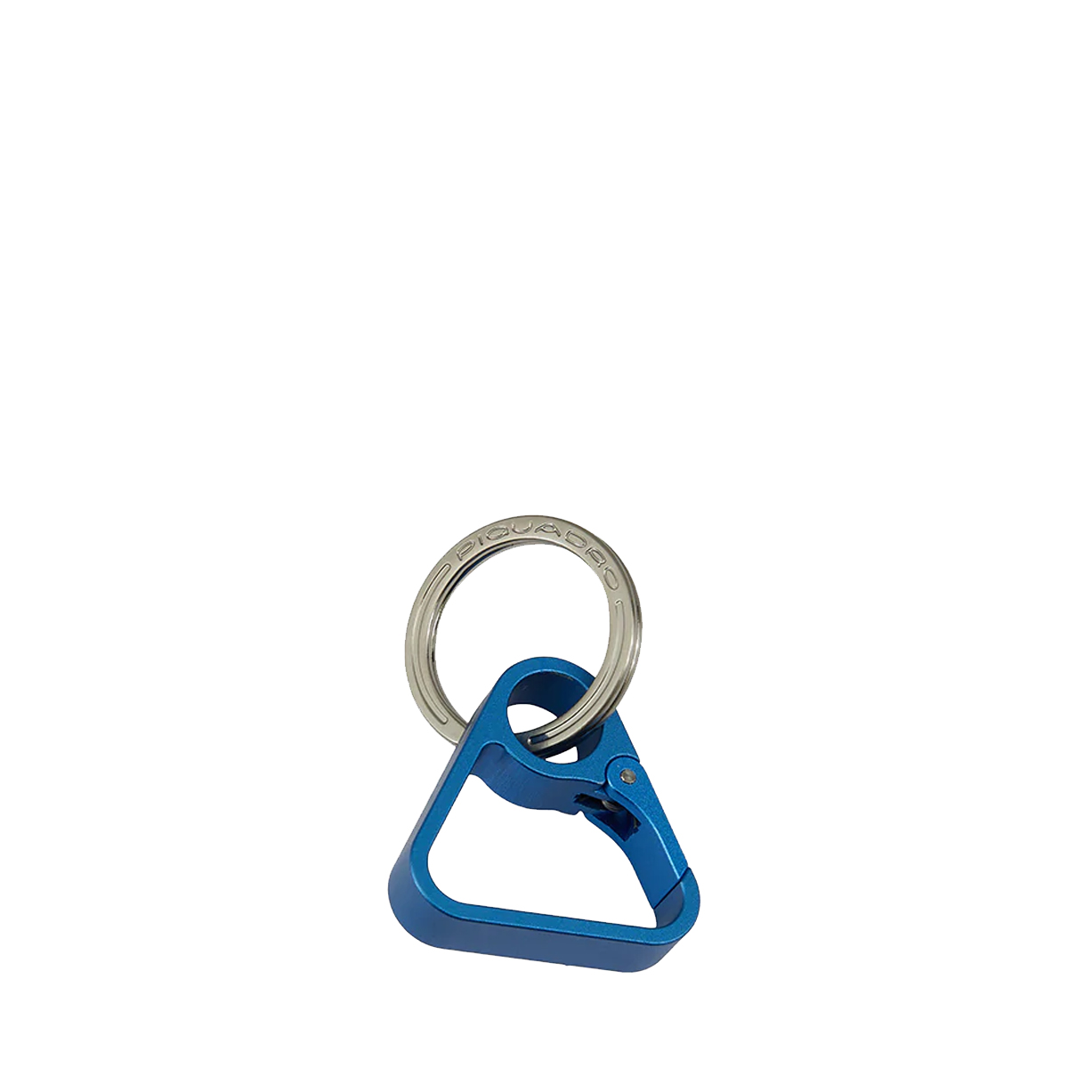 Piquadro Portachiavi Triangolare in metallo Blue Square Piquadro, compatto e minimale, realizzato in metallo satinato, con anello portachiavi in metallo argent - 2 Piquadro Portachiavi Triangolare in metallo Blue Square Piquadro, compatto e minimale, realizzato in metallo satinato, con anello portachiavi in metallo argent - 2