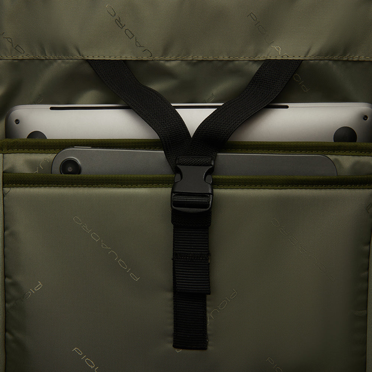 Piquadro Arne Duffle Backpack - 4 Piquadro Arne Duffle Backpack - 4