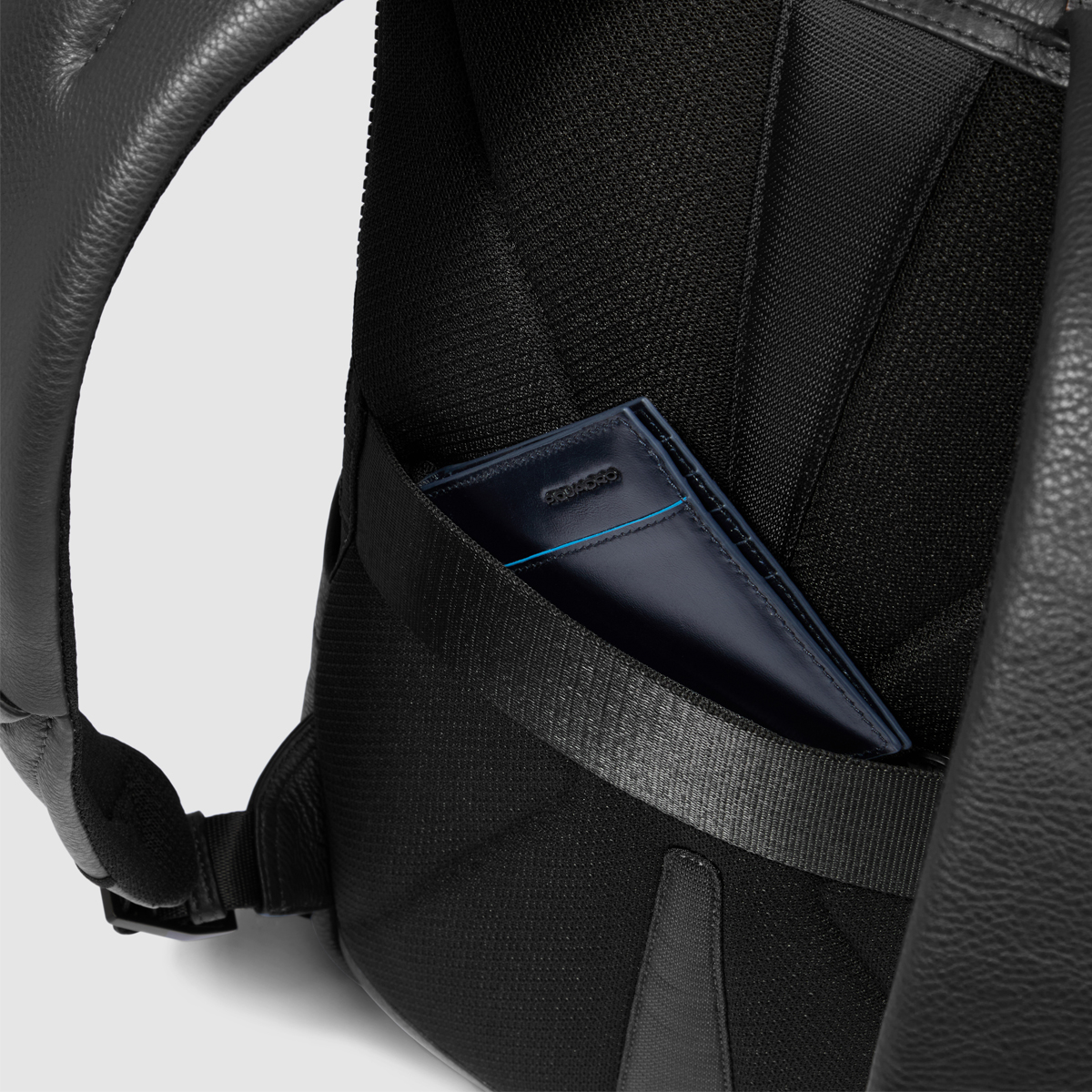 Piquadro Zaino Than Porta PC 14" Nero - 7 Piquadro Zaino Than Porta PC 14" Nero - 7