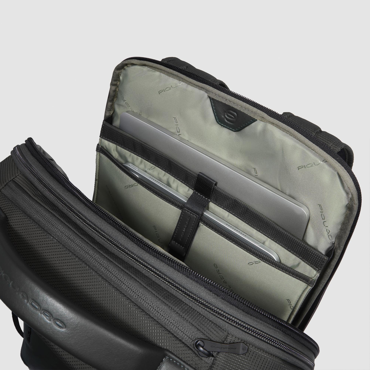 Piquadro Zaino PQ-Eath Porta PC 17" Exp. Nero - 7