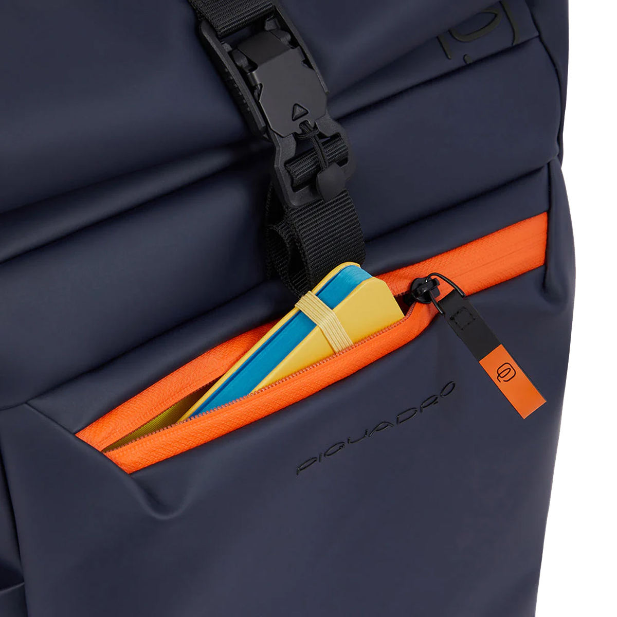 Piquadro Zaino Corner Roll-Top Porta PC 15.6" Blu - 7 Piquadro Zaino Corner Roll-Top Porta PC 15.6" Blu - 7