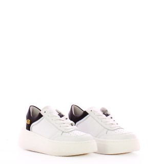 Twin Set Sneakers con dettaglio Oval T Bianco Ottico Nero - 2 Twin Set Sneakers con dettaglio Oval T Bianco Ottico Nero - 2