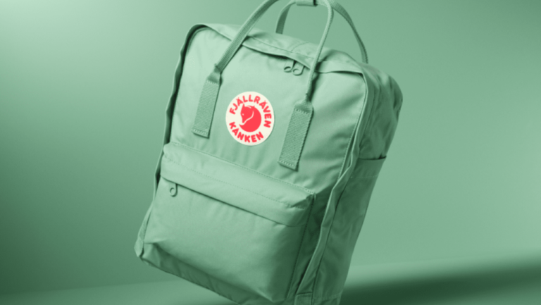 Borsa mare 2024: tendenze e modelli must-have per l'estate