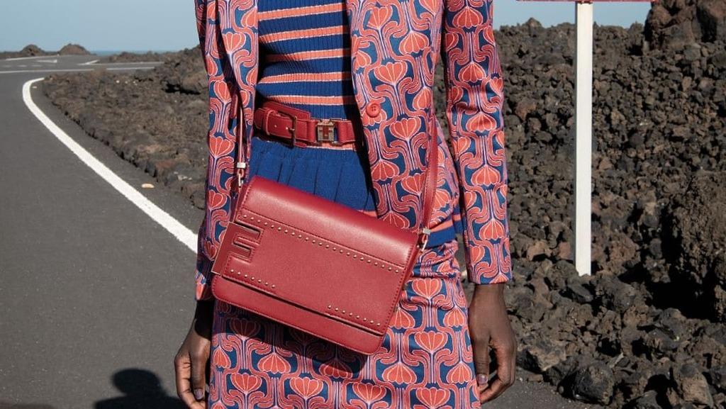 Abbigliamento Natale: perché puntare tutto sul rosso?
