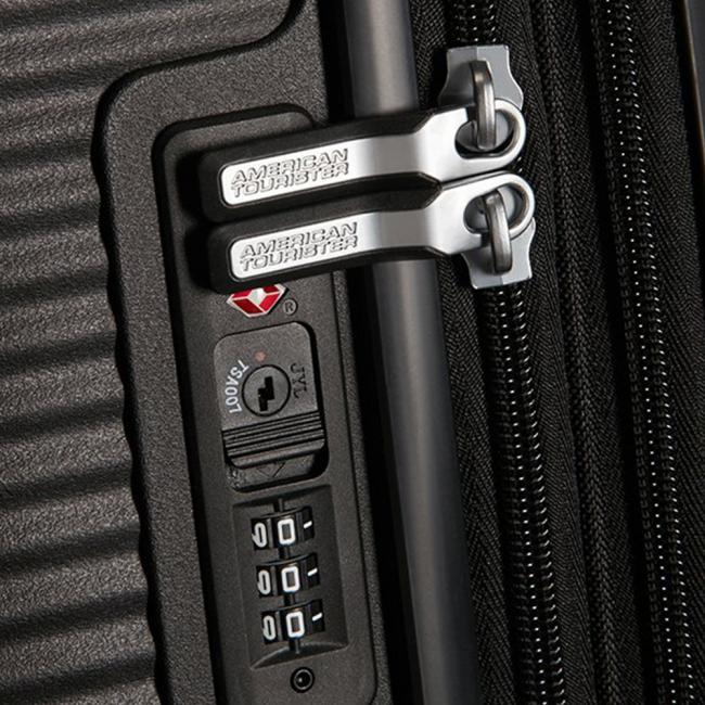 Cabin case 55/20 Exp Soundbox Spinner-BASS/BLACK-UN